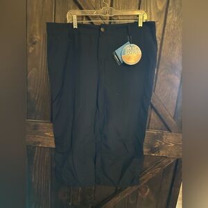 New with tags, performance fishing gear capris, blue size 16